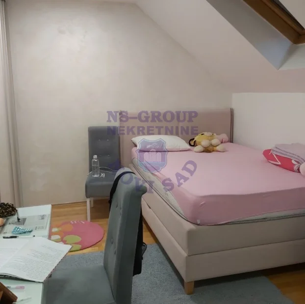 550150, Podbara, 3.0 trosoban, 77 m²