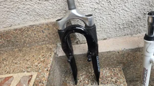 sr suntoru 20" novo nemontirano navoj 1"