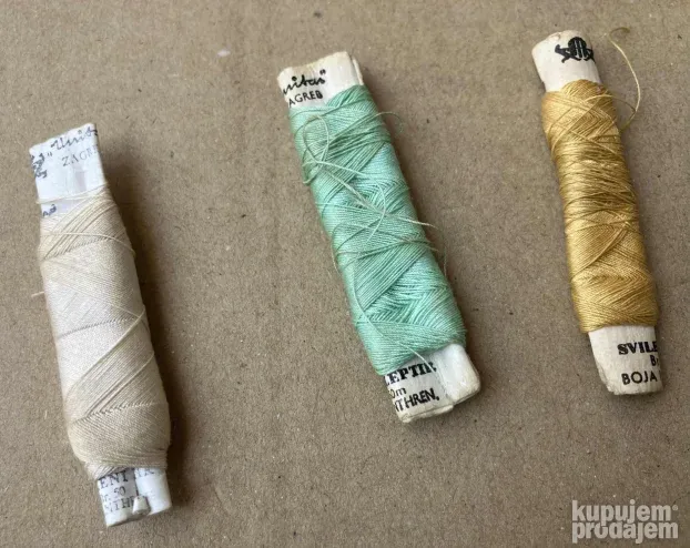 KONCI za ŠIVENJE - Svileni, Pamučni i Polyester, 19 kom.