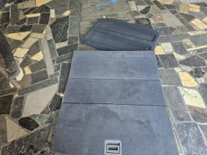 polica gepeka zadnja Audi Q7