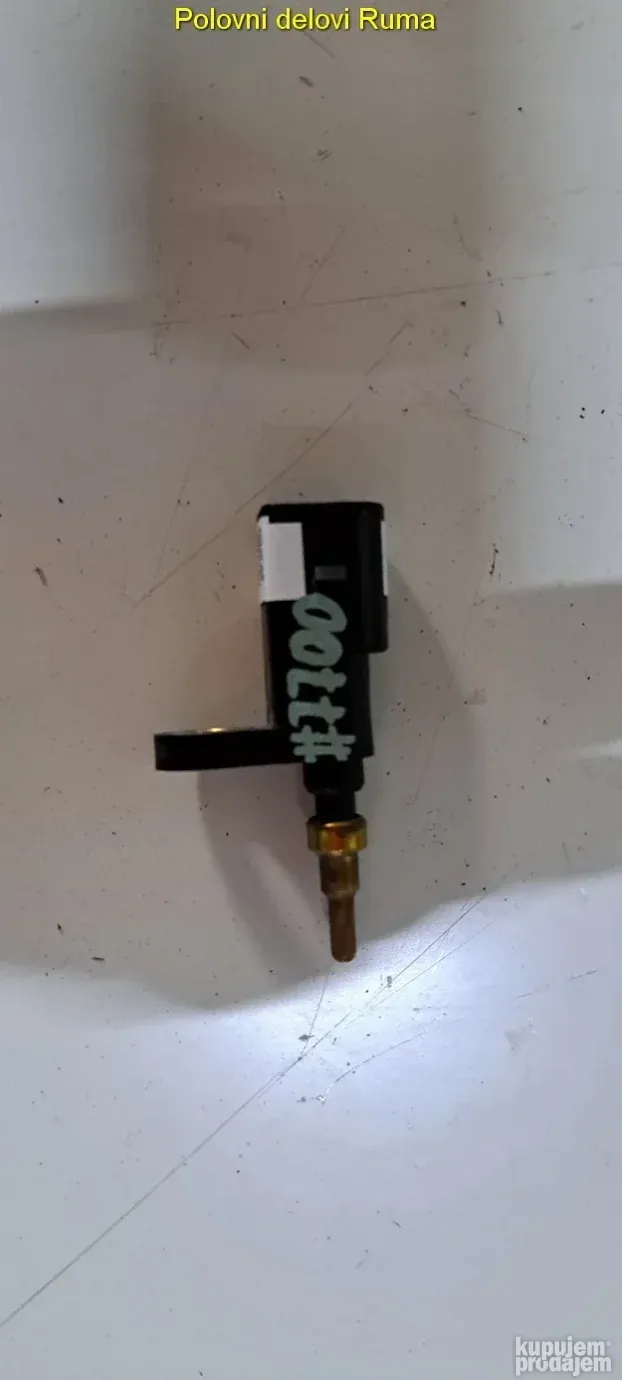 Senzor temperature VW Beetle 03F919501b  #7700aom38