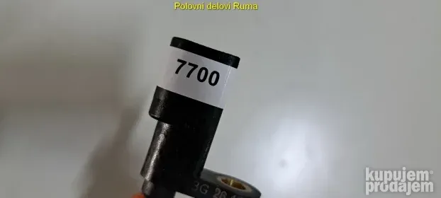 Senzor temperature VW Beetle 03F919501b  #7700aom38