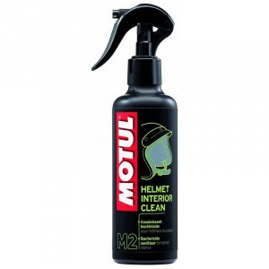 Motul sprej za ciscenje kacige spolja