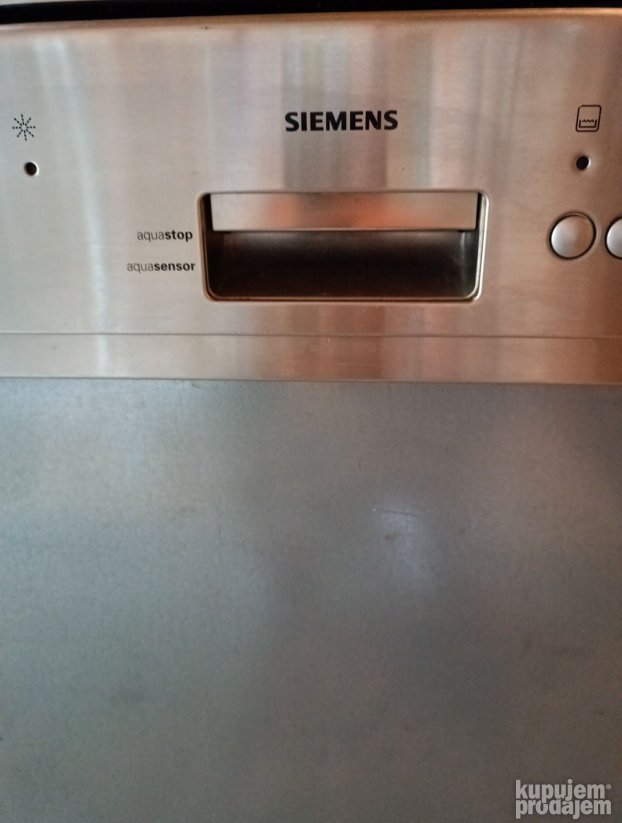 Ugradna mašina za sudove Simens