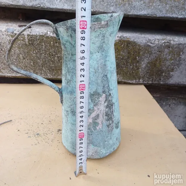 Stari vojni aluminijumski bokal