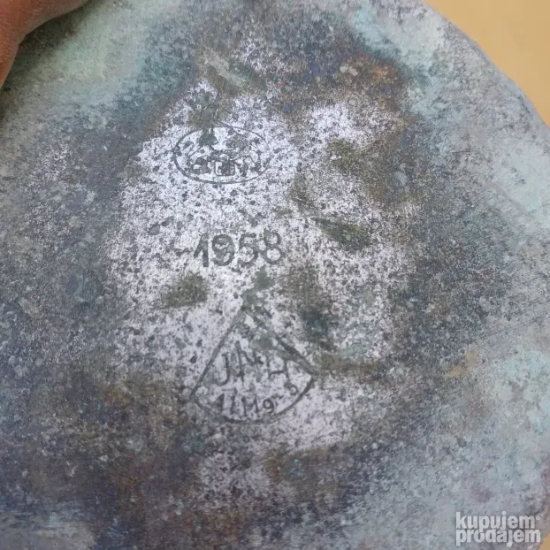 Stari vojni aluminijumski bokal