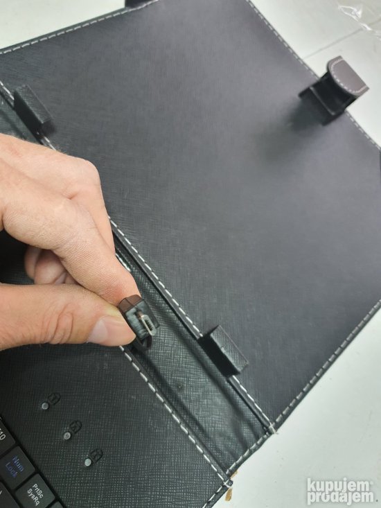 Futrola sa Tastaturom za Tablete do 10inch