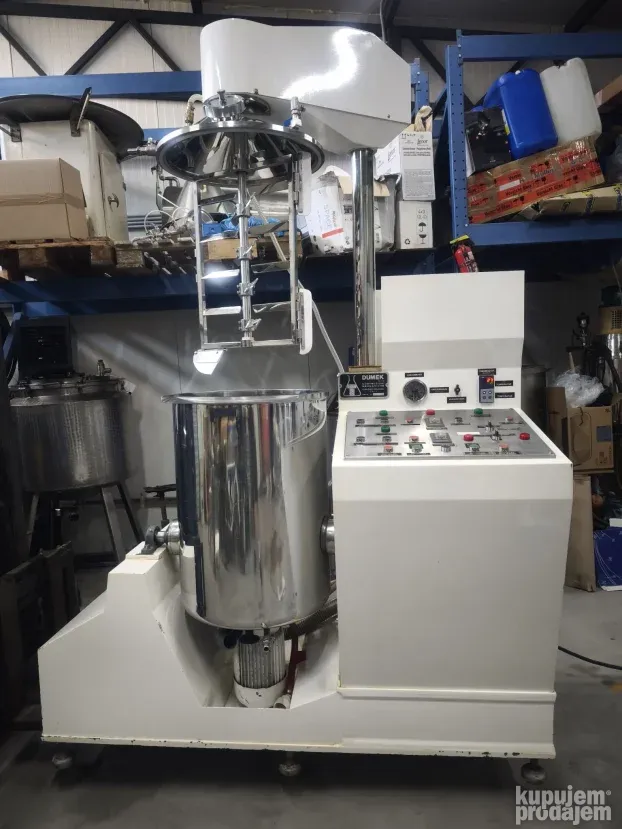 NOV NOV Vakuum homogenizator sa mešačem Dumek 100 lit