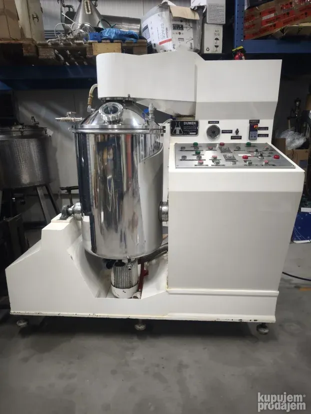 NOV NOV Vakuum homogenizator sa mešačem Dumek 100 lit