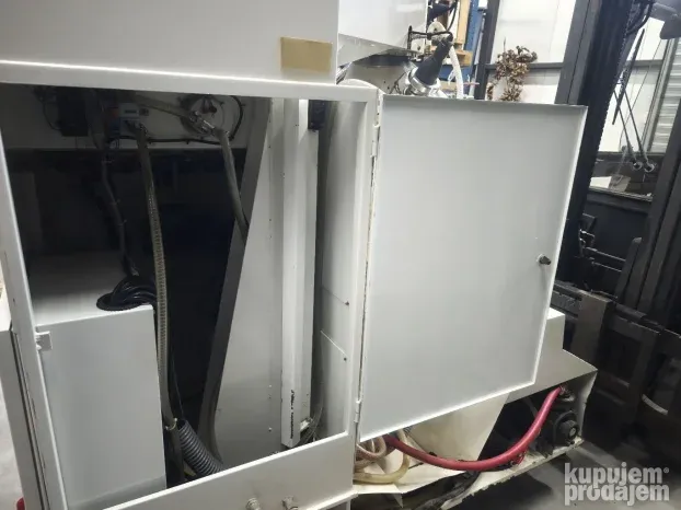 NOV NOV Vakuum homogenizator sa mešačem Dumek 100 lit