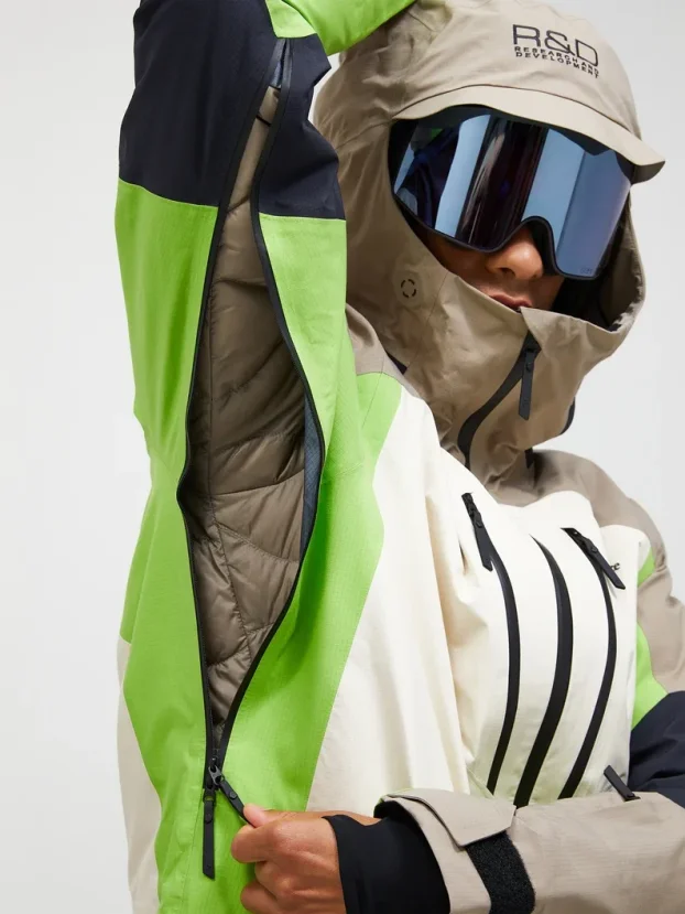 PEAK PERFORMANCE Vertical GORE-TEX Pro 3L Shell Jacket Men