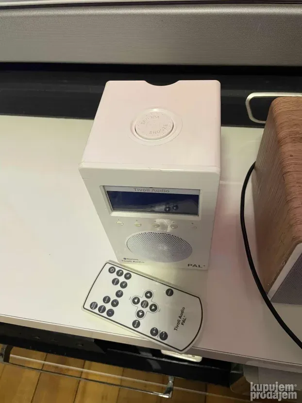 Amadeus Crescendo WiFi,Bluetoth,USB, Tivoli Pal+ sa Bluetoth