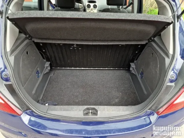 2009 Opel Corsa D 1.0