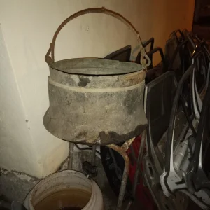 Veliki stari kotlić