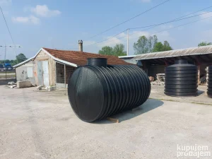Plasticni Horizontalni rezervoar 5000l
