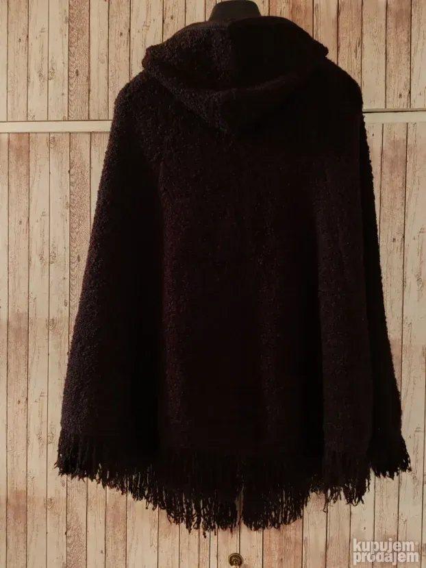 SNIŽENO! Topli mekani pončo sa kapuljačom, nov.