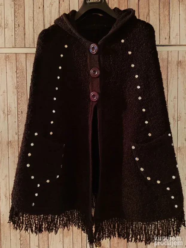 SNIŽENO! Topli mekani pončo sa kapuljačom, nov.