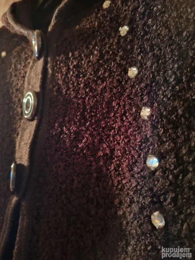 SNIŽENO! Topli mekani pončo sa kapuljačom, nov.