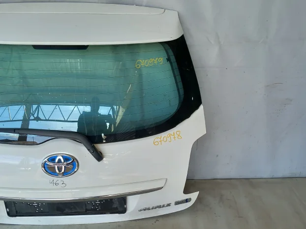 670978 Gepek Toyota Auris > 11-12