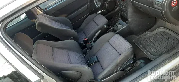 Opel Astra G 3 Vrata Sedista Preklop