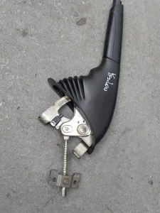 Lancia ypsilon rucna