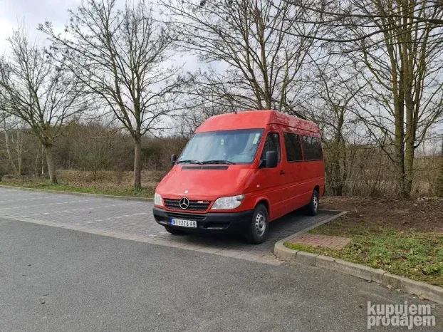 Usluge kombi prevoza-Putnici, Roba, Selidbe-Srbija i EU