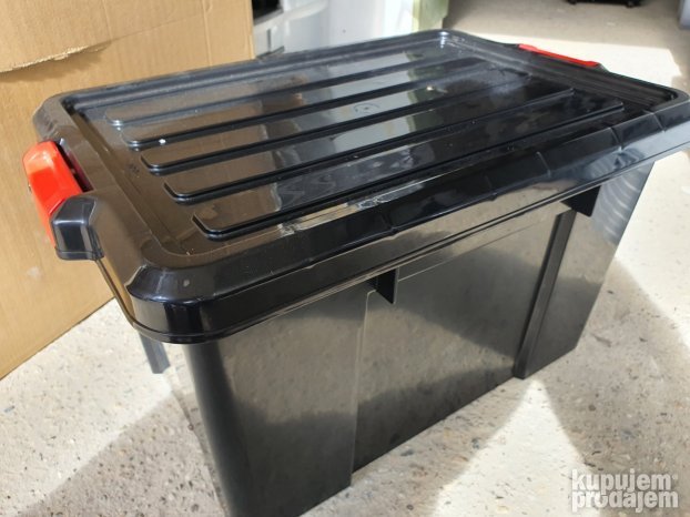 Plasticna Kutija sa Poklopcem 50L - Iris #29