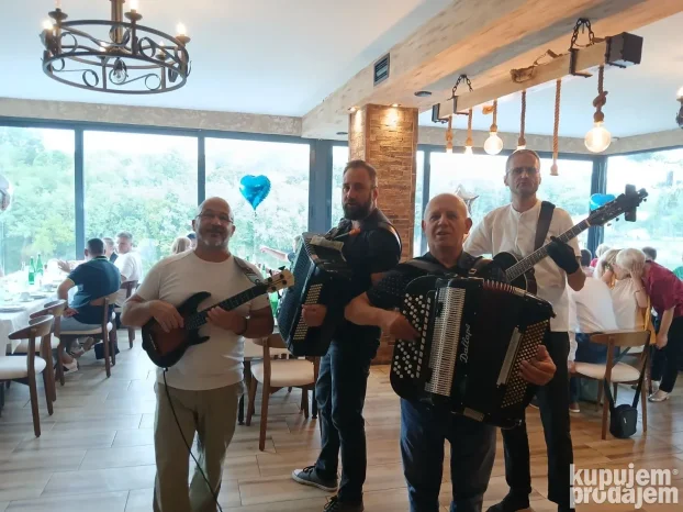 Muzika bend za svadbe rodjendane krštenja punoletstva