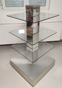 Staklena polica za butike i prodavnice maloprodaje