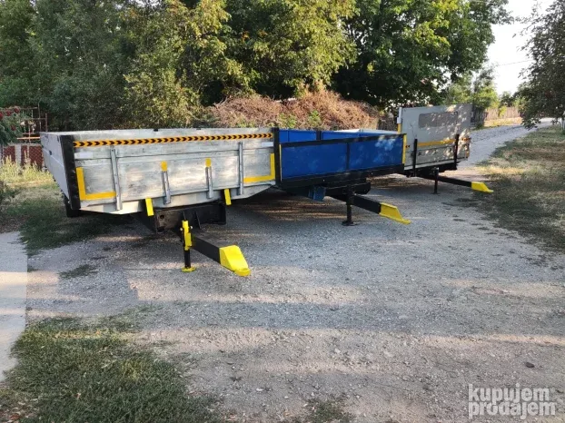 Prodajem traktorske prikolice raznih dimenzija