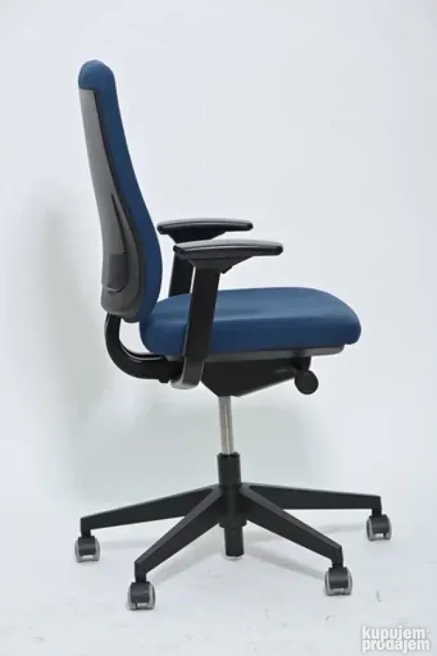 STEELCASE  Replay