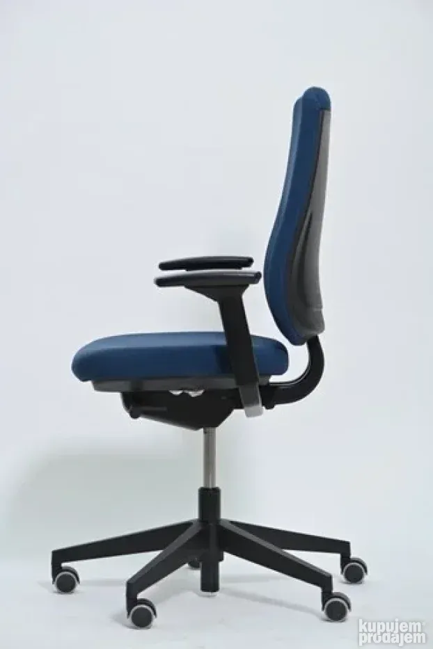 STEELCASE  Replay