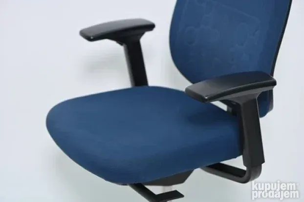 STEELCASE  Replay