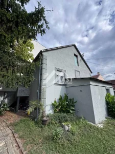 Čajkovskog, Stari Majur, 5+ petosobna, 75 m²