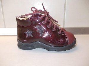 GORE TEX SUPER FIT broj 33 iz Nemačke, kvalitetne, udobne.