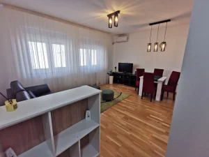 Stan na dan Novi Sad-Petrovaradin