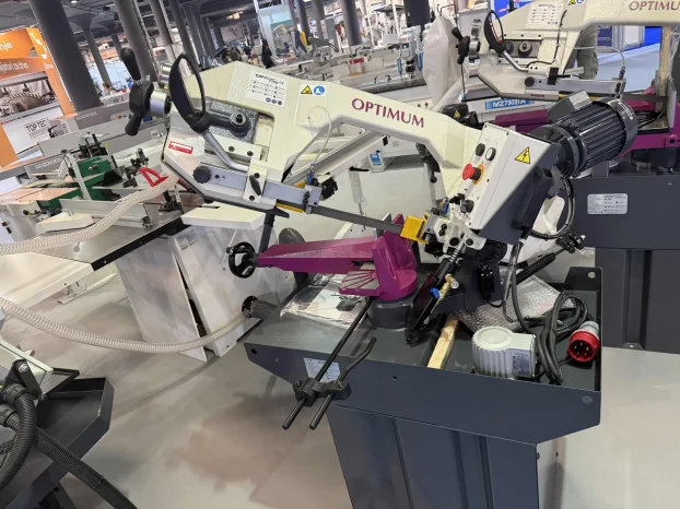 Tračna testera za metal