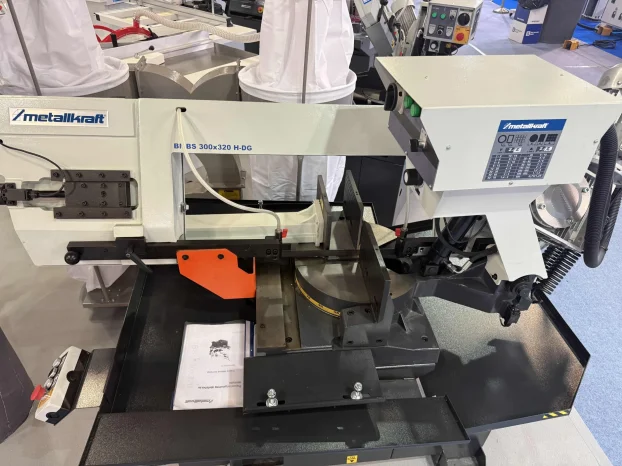 Tračna testera za metal