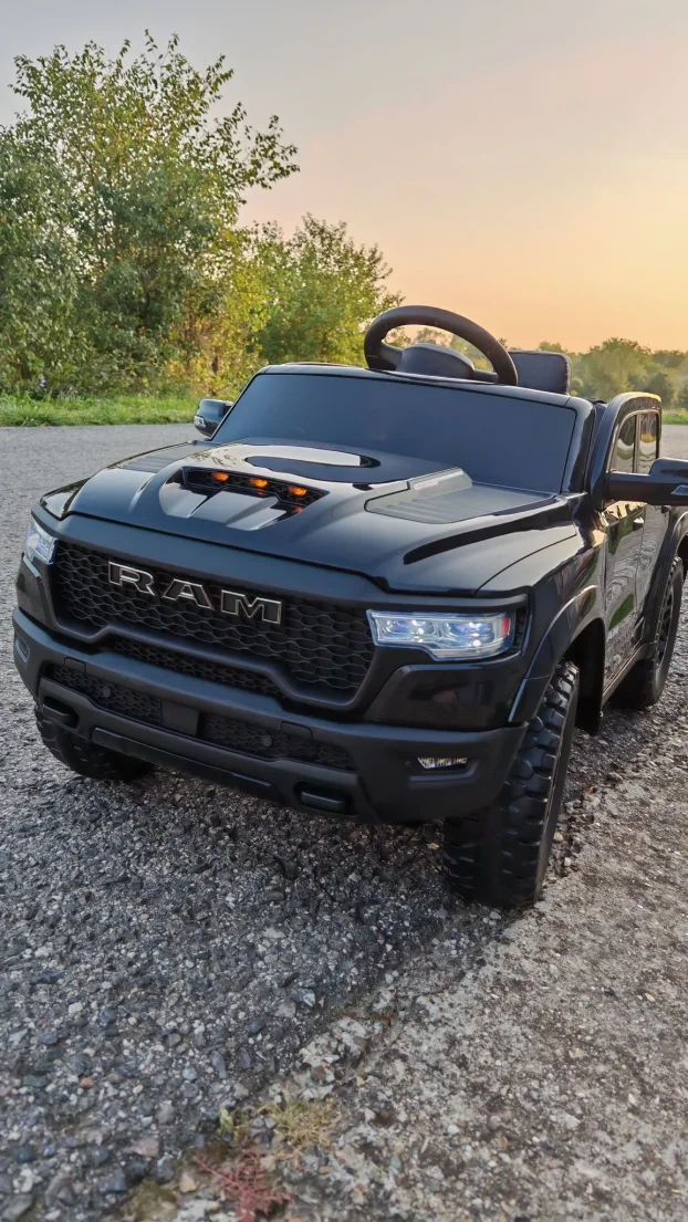 RAM RHO 4X4 Premium Oprema auto na akumualator+besplatna pos