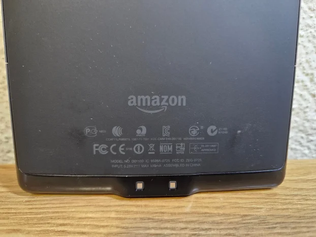 El citac knjiga Amazon Kindle D01100 2GB Black E Reader book