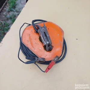 Stara akumulatorska sijalica