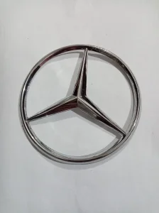 Znak zadnjih vrata Mercedes 124 190