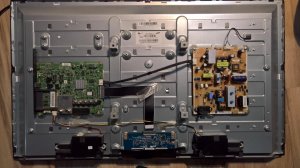 Samsung UE37EH5200 & UE37D6540 u delovima