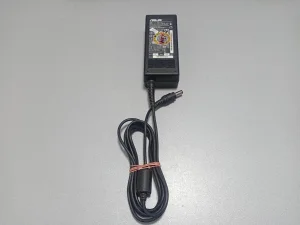 Original punjac ASUS 19V 3.42A 65W 5.5 x 2.5 mm #6225