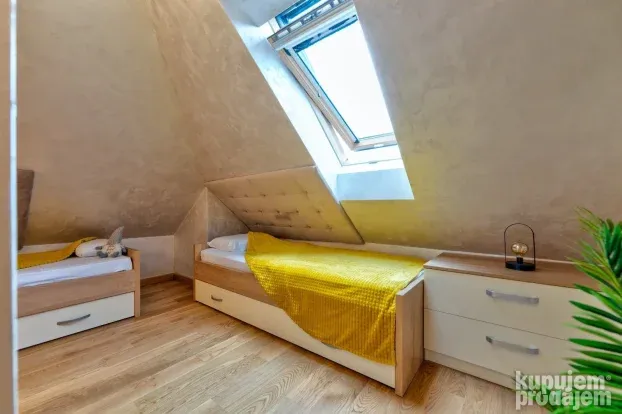 Lux stan na Zlatiboru 96m2 Rujanska 40