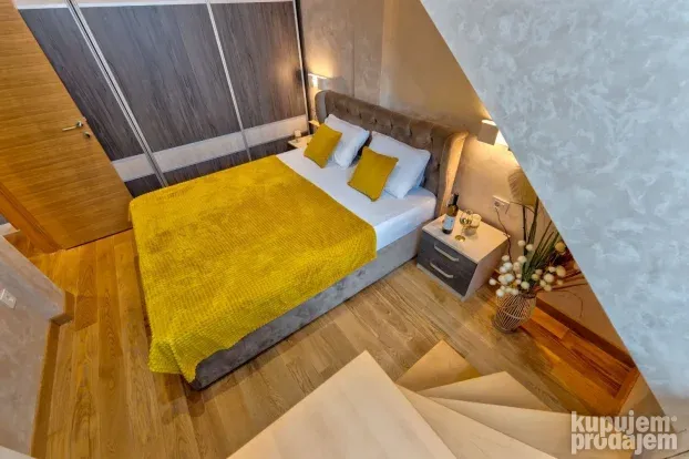 Lux stan na Zlatiboru 96m2 Rujanska 40