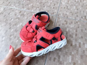 Skechers sandale za decaka broj 25 drugi model