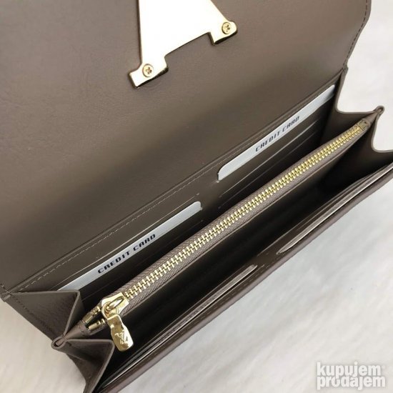 Louis Vuitton Capucines Novcanik