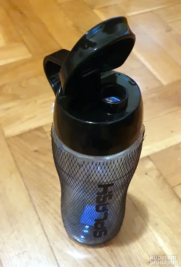 Kvalitetan bidon - flasica za vodu za bicikl, trening, sport