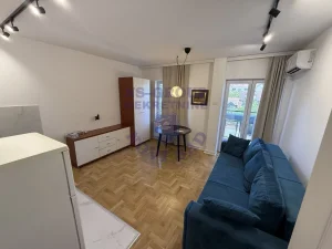 Bulevar Evrope, 0.5 garsonjera, 27 m²